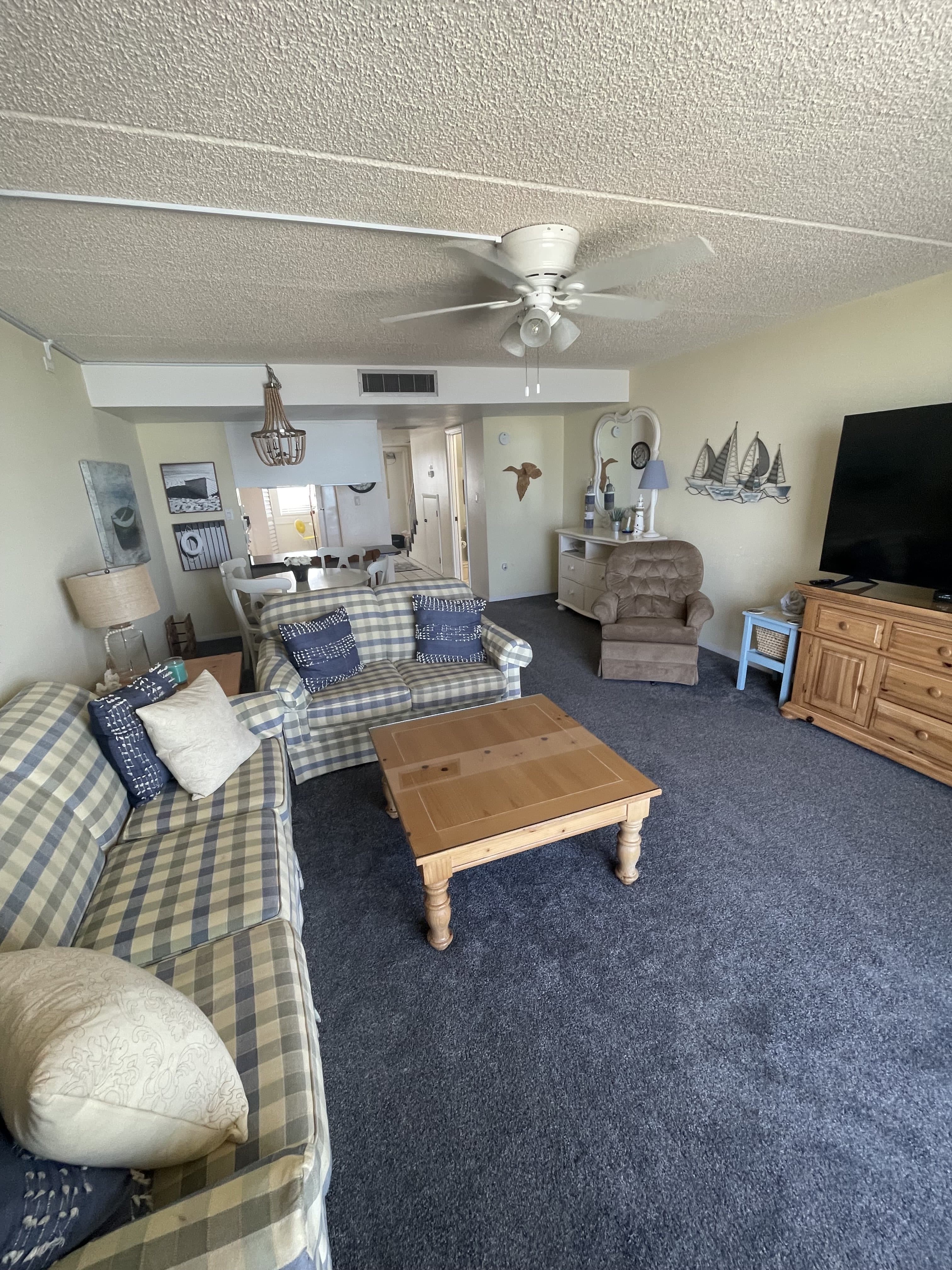 Living area in a Daytona Beach vacation rental